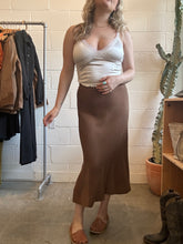 Load image into Gallery viewer, Vintage Brown Knit Skirt