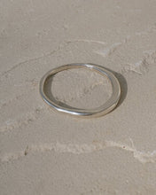 Load image into Gallery viewer, synchronicity bangle SILVER