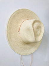 Load image into Gallery viewer, Desert Sun Hat - Natural Guatemalan Palm