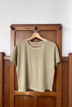Load image into Gallery viewer, Le Bon Fille Tee - PISTACHIO